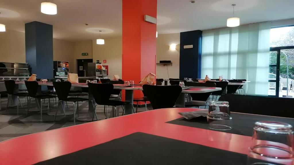 Hostel Open011 Turyn Zewnętrze zdjęcie
